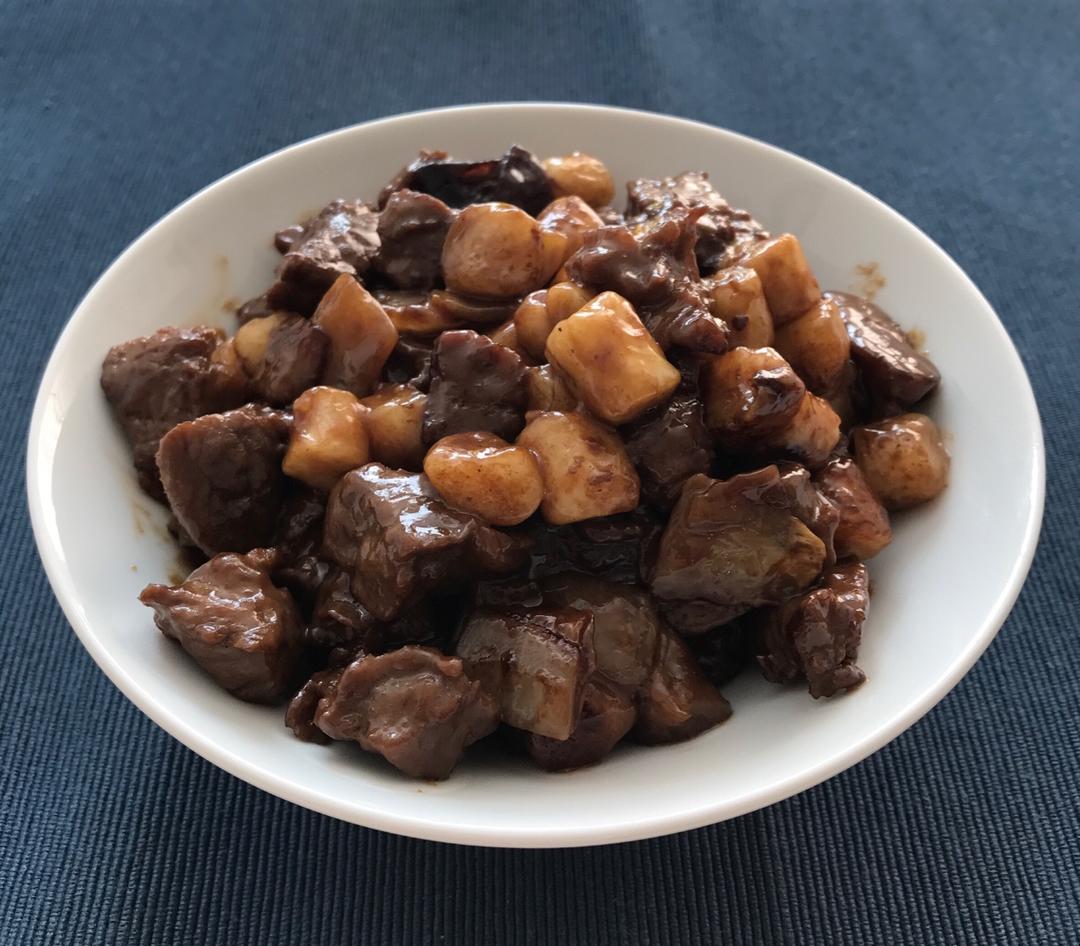 黑椒年糕牛肉粒