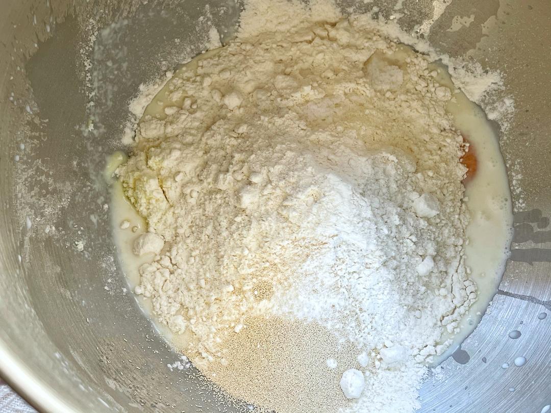 纯奶手撕吐司的做法 步骤1