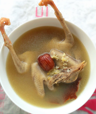 （leborn乐孕）孕妇食谱——陈皮绿豆鸽子汤的做法