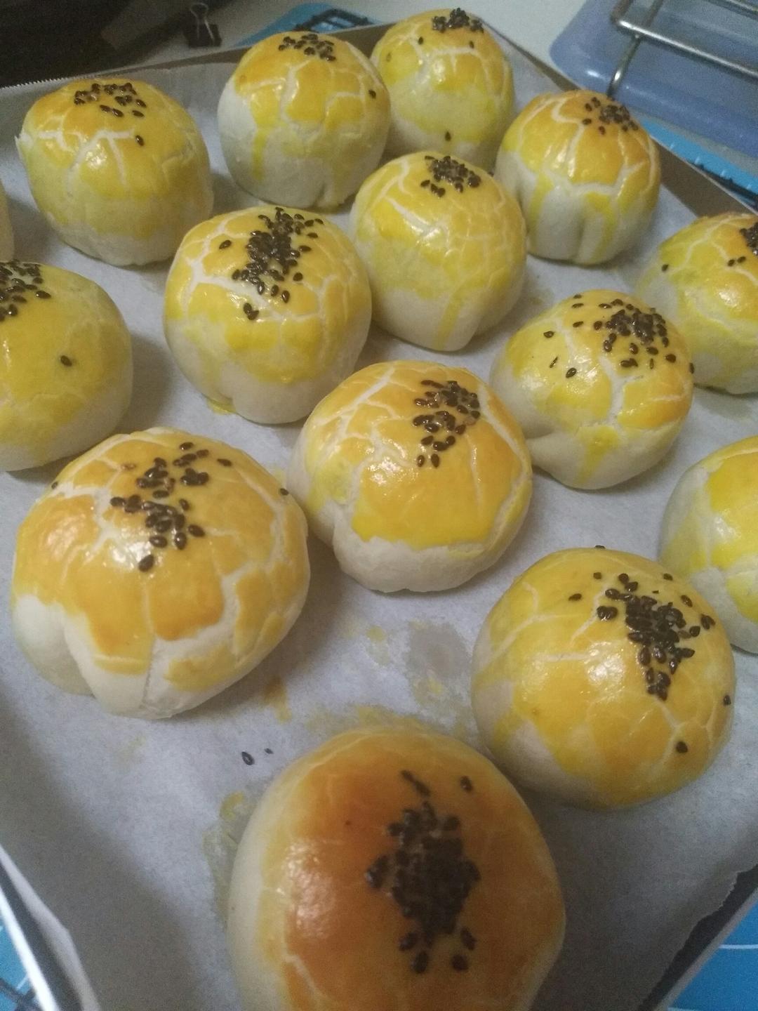 蛋黄酥