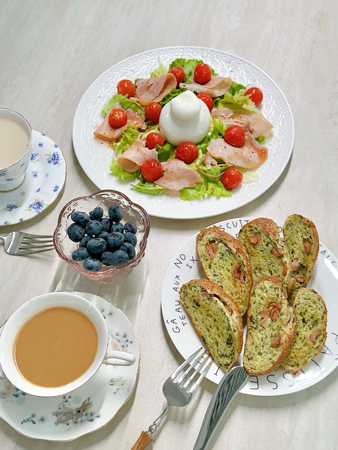 布拉塔奶酪三食
Burrata three ways