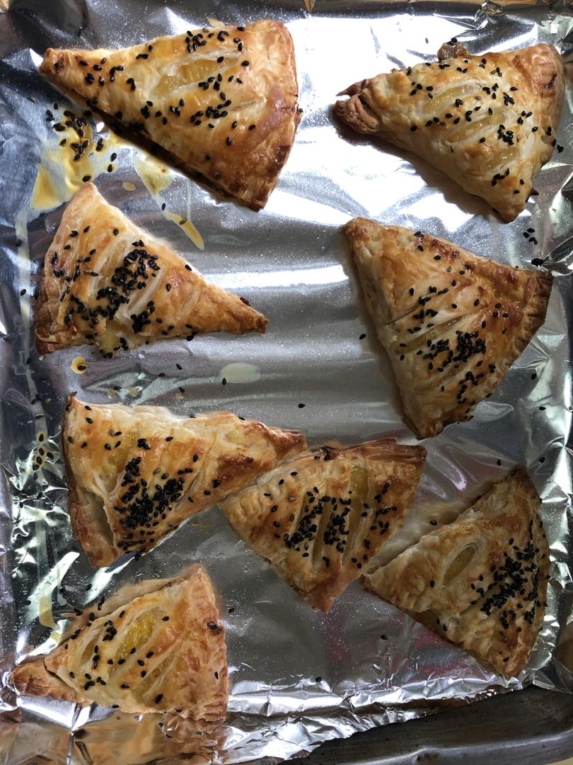 手抓饼版菠萝派（含自制菠萝馅）