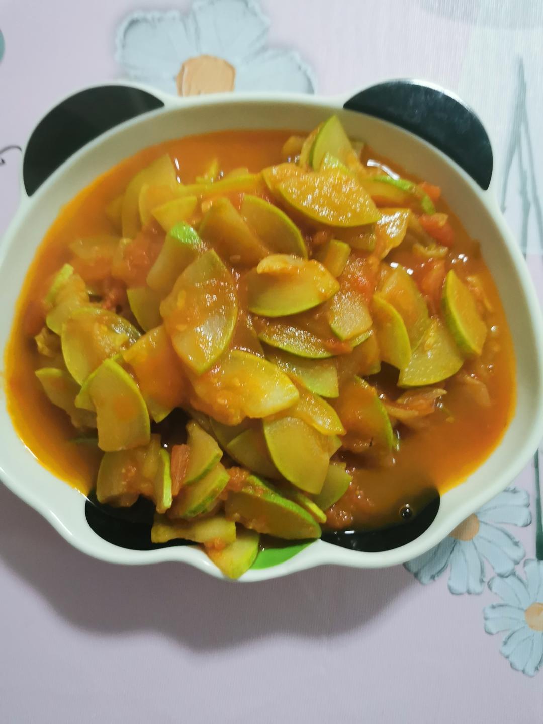 西红柿炒西葫芦