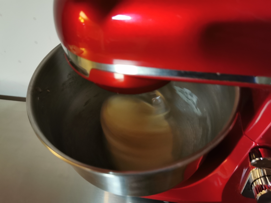 全世界最好吃的汤种布里欧修吐司的做法 步骤5