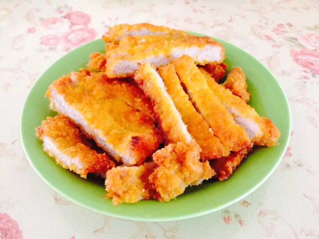 偶然玫瑰做的炸猪排