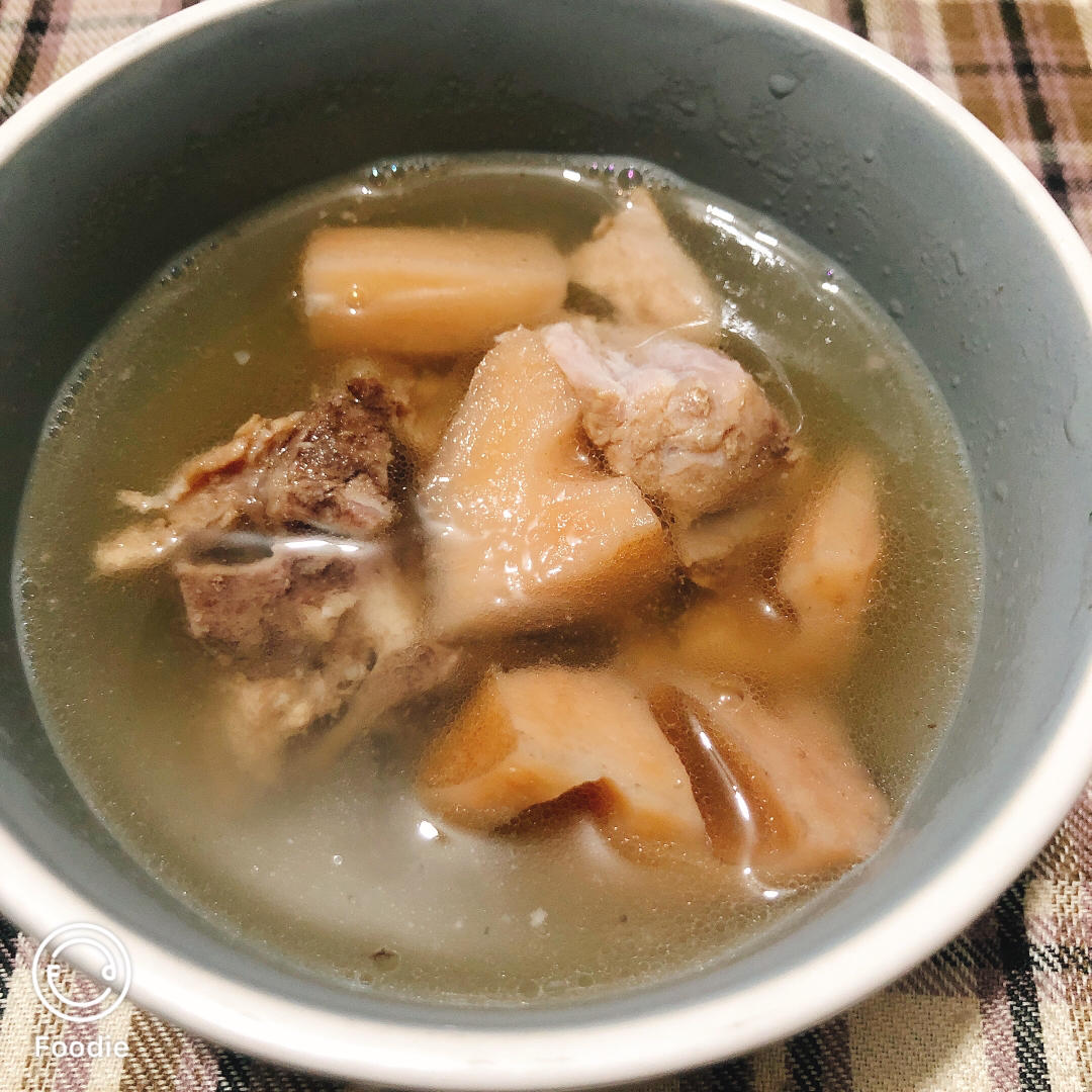 莲藕排骨汤