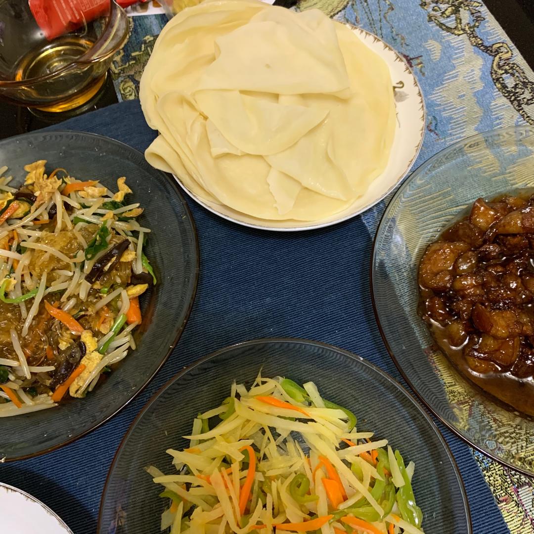 立春 . 炒合菜&春饼