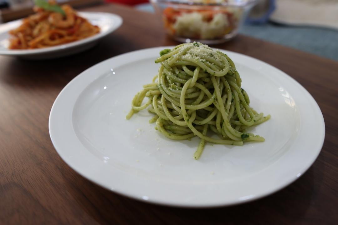 小林幸司的 罗勒青酱意面（视频菜谱）