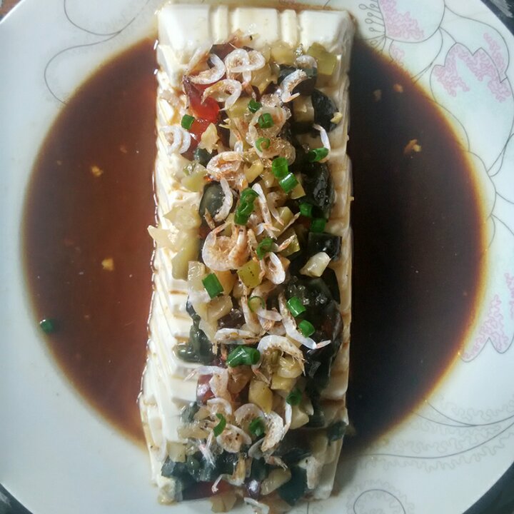 凉拌皮蛋豆腐