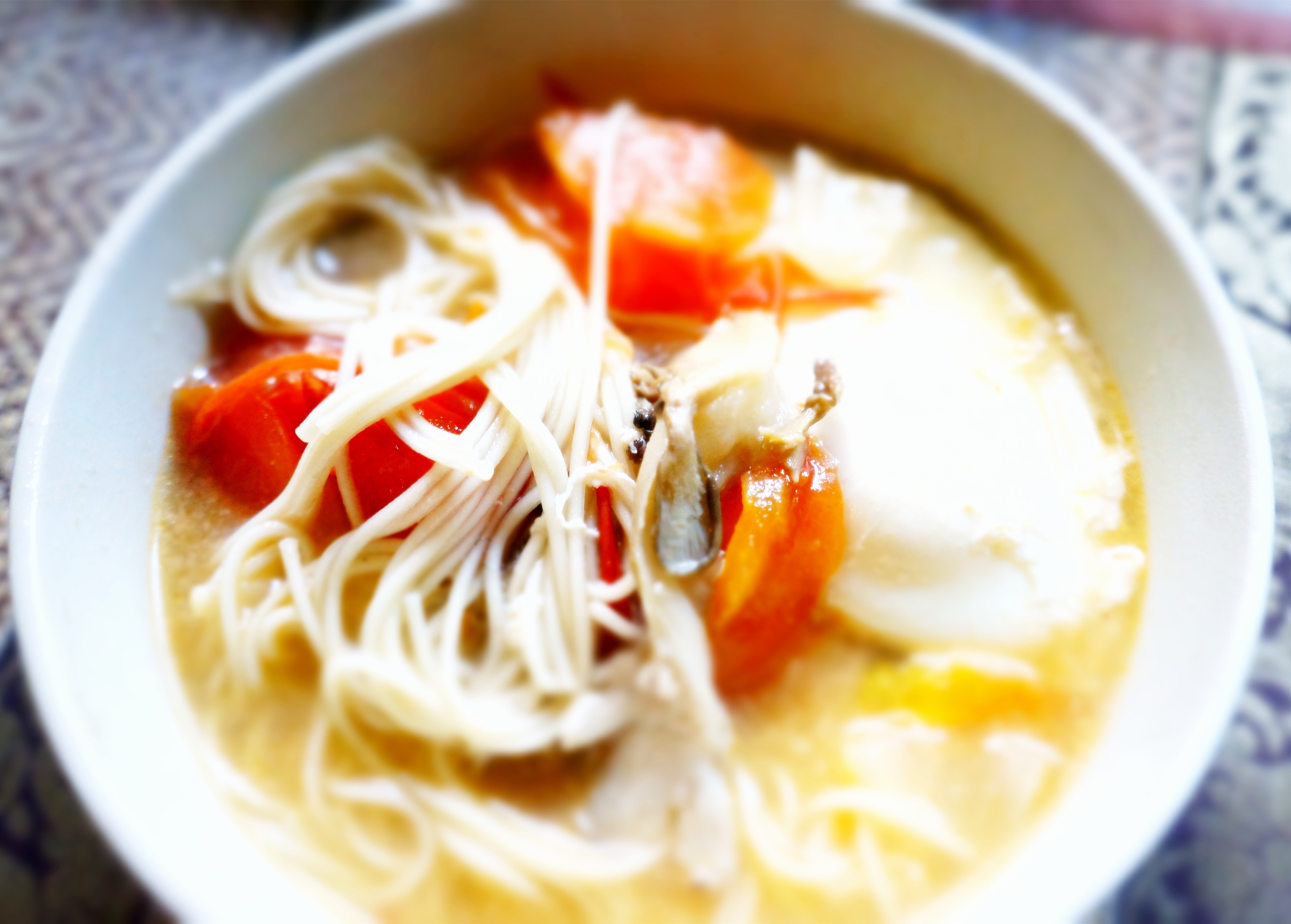 （小两口）西红柿卧鸡蛋汤面的做法