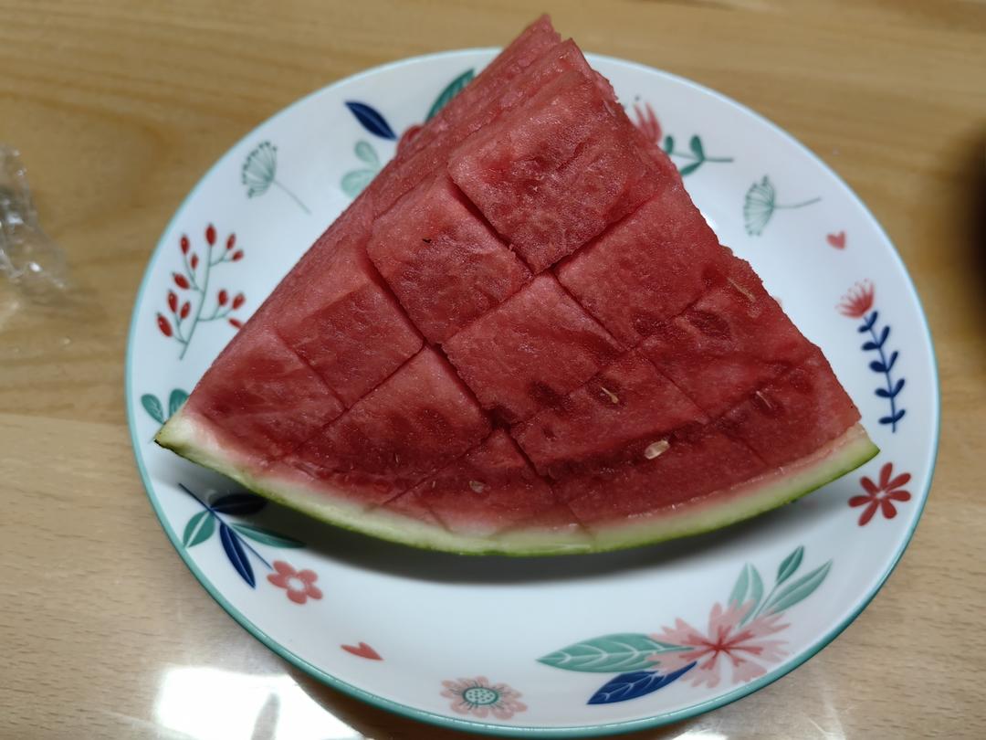 吃了30年西瓜，只服这3种切法，不脏手不流汁，简单实用