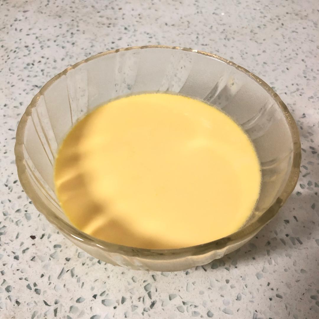 1岁宝宝的核桃南瓜奶香布丁