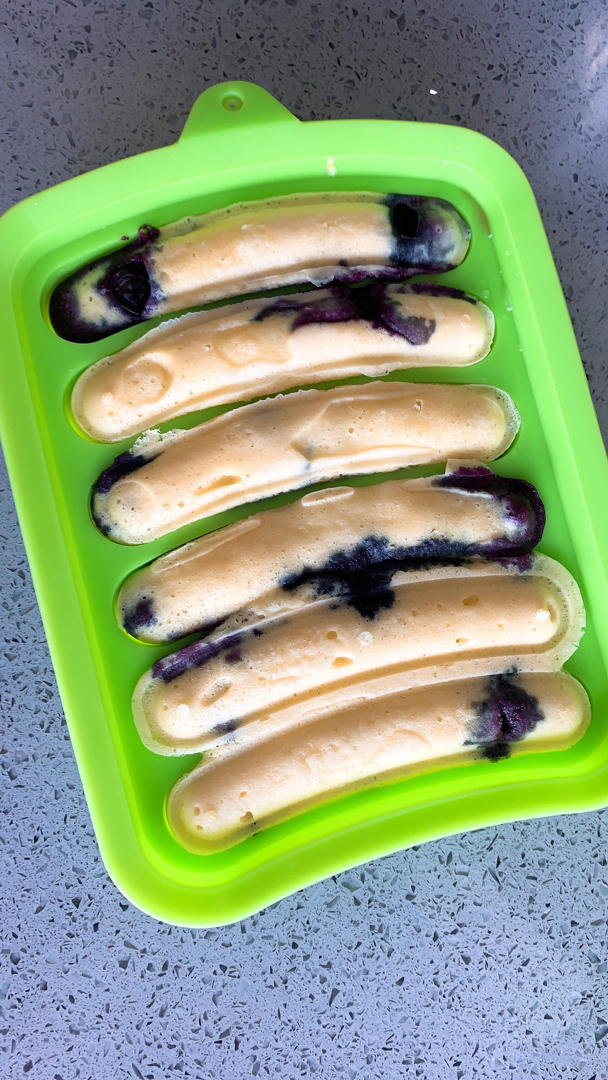 宝宝辅食酸奶蓝莓蒸蛋糕（爆浆）