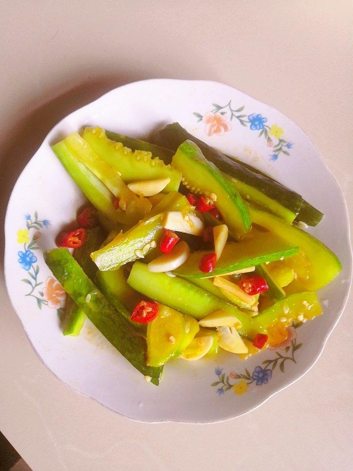 酸辣黄瓜条(酸脆爽口)吃了停不下来