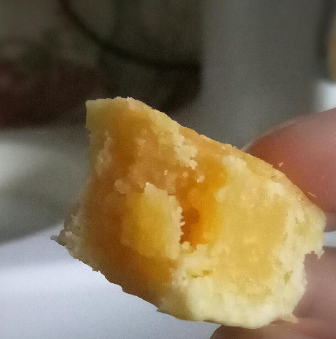 超虐的半岛酒店奶黄月饼（赖子自留帖）
