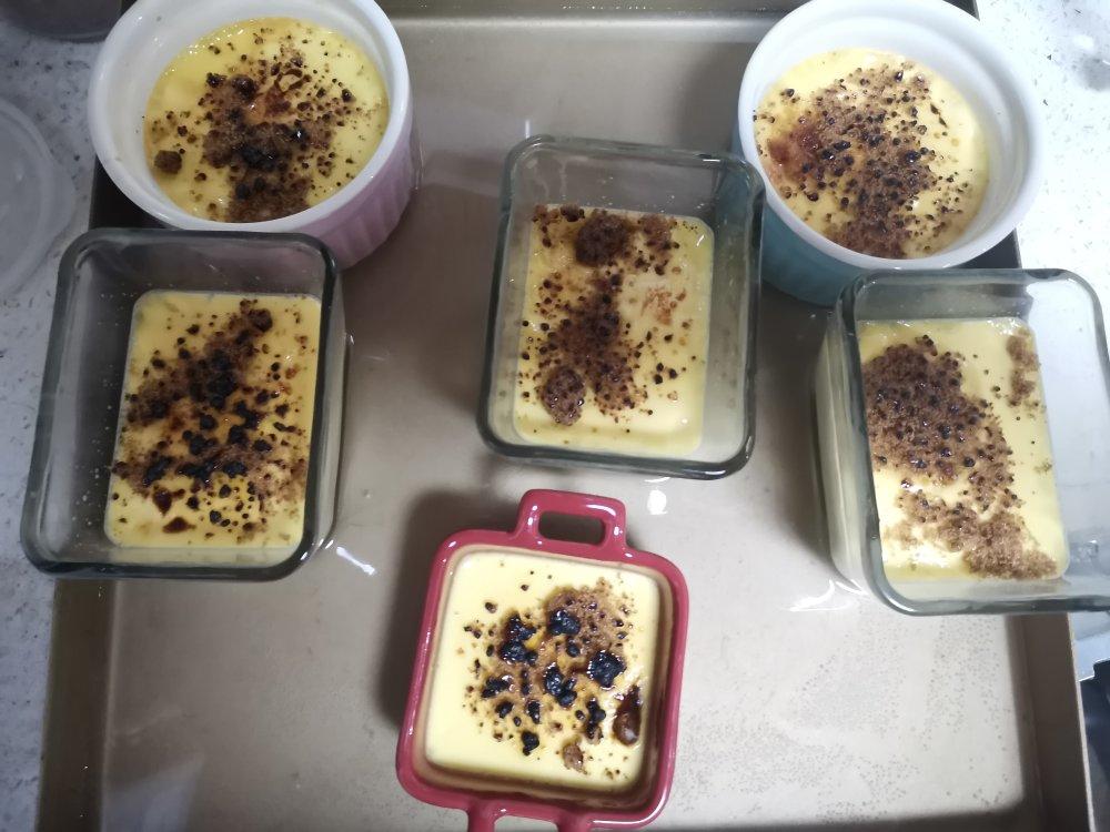 法式焦糖炖蛋（法式烤布蕾CREME BRULEE）