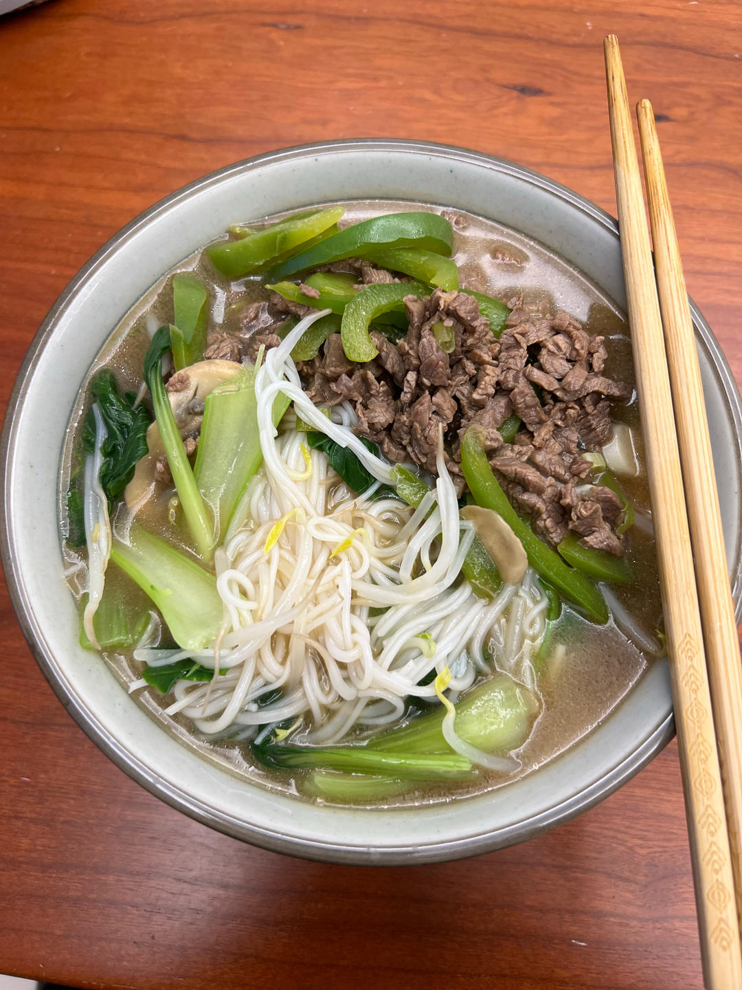 尖椒牛肉面