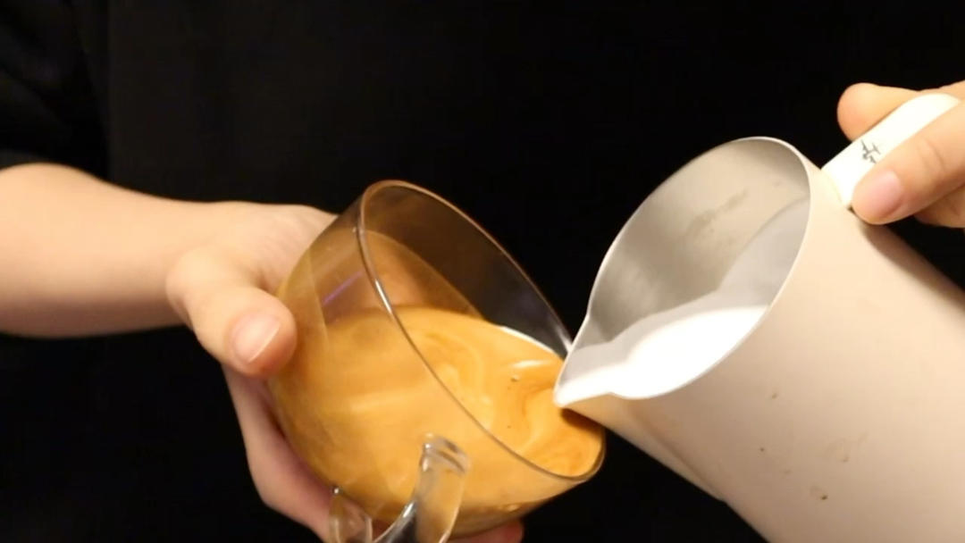 卓宝的自学拉花记录📝