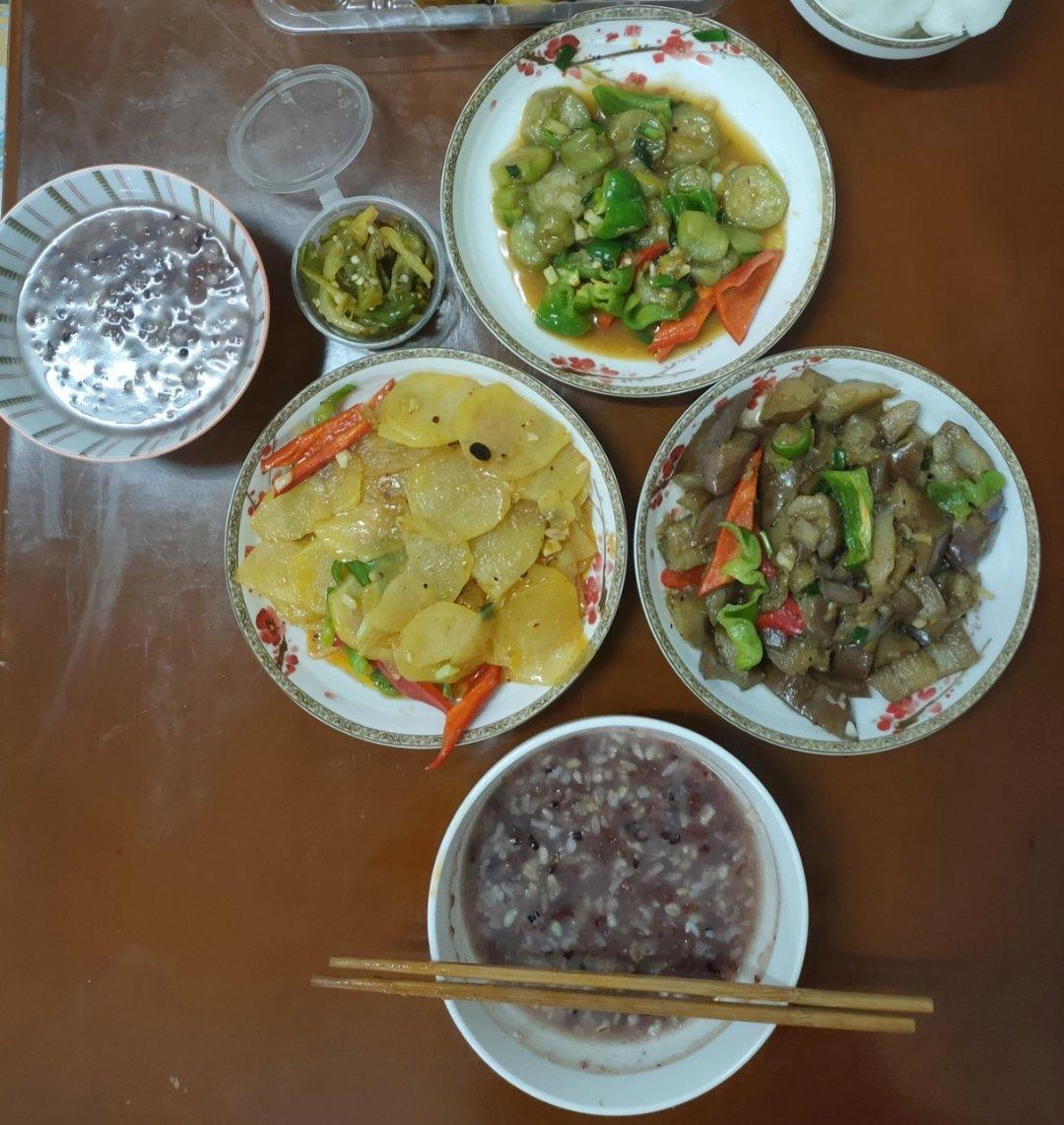 家常炒土豆片