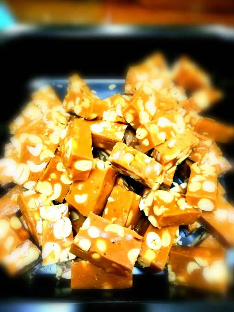 比牛轧糖还要好吃的花生太妃糖（消耗淡奶油）