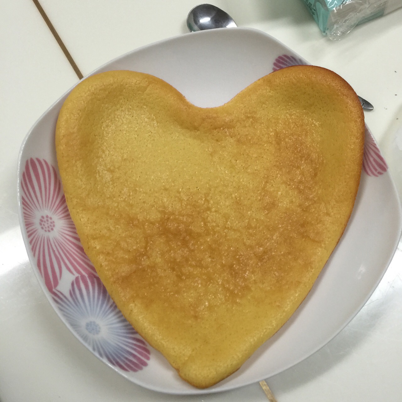 烤箱做蛋糕（戚风蛋糕的做法）