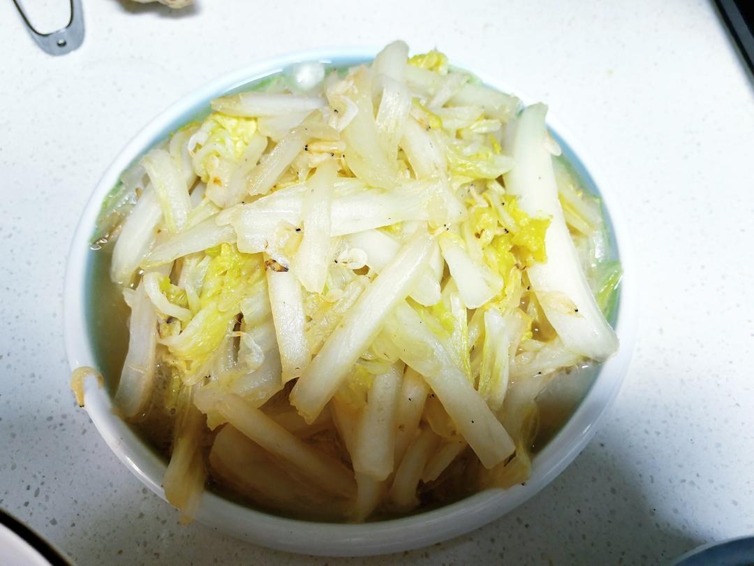 虾皮炒白菜，鲜的很啊