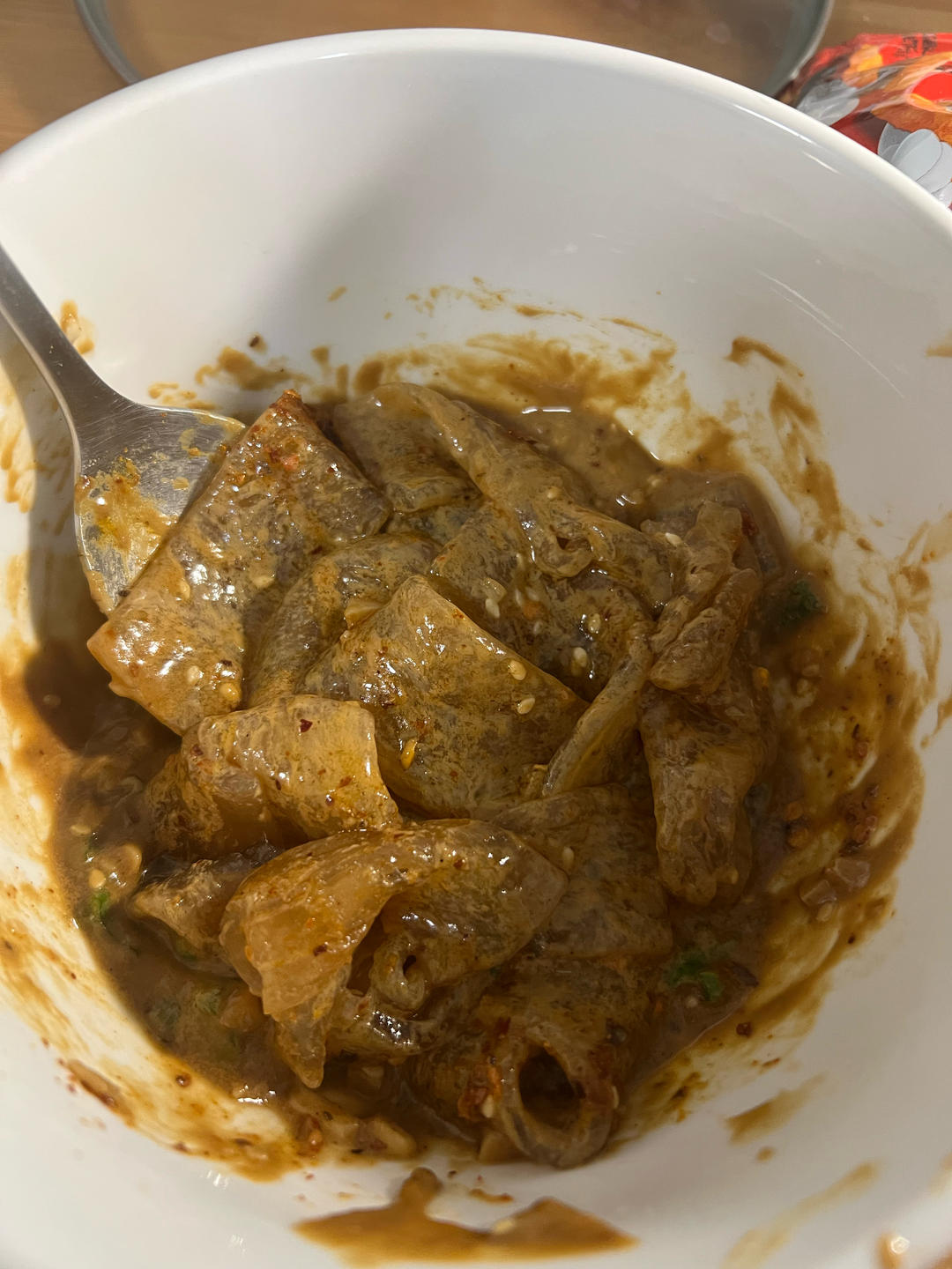 秒杀小夜市的麻酱流汁宽粉