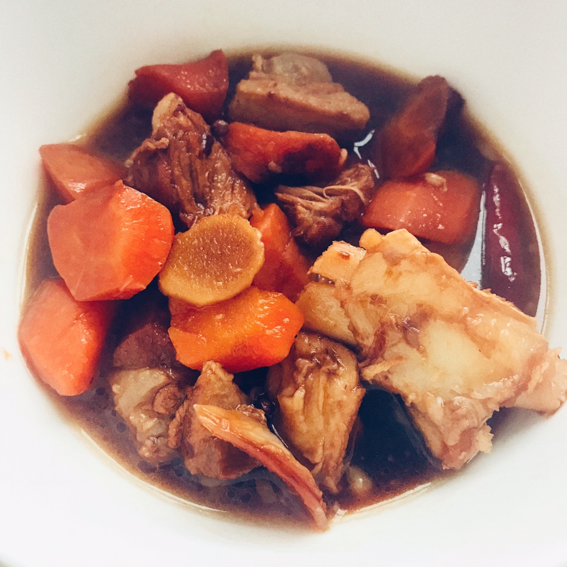 胡萝卜焖羊排(高压锅快手菜)