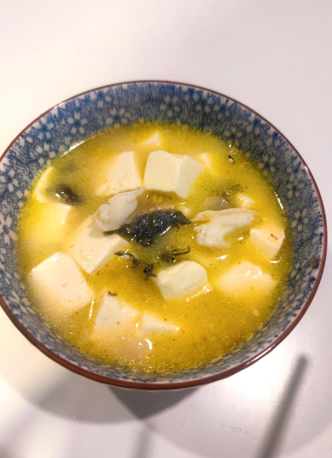 昂刺鱼豆腐汤（黄辣丁）