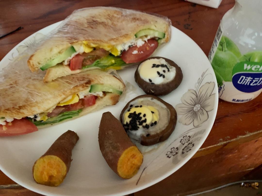 《花花家的菜》香菇蒸蛋