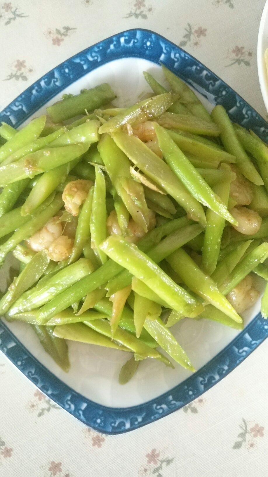 芦笋炒虾仁