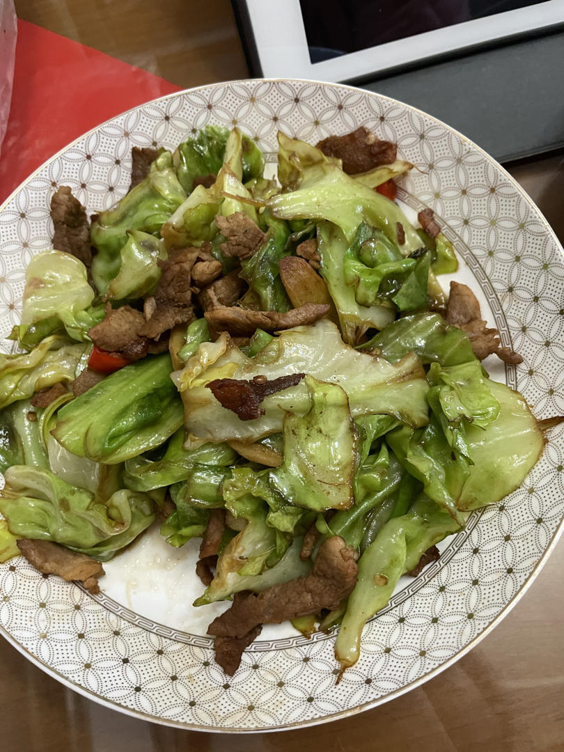 猪油渣炒包菜
