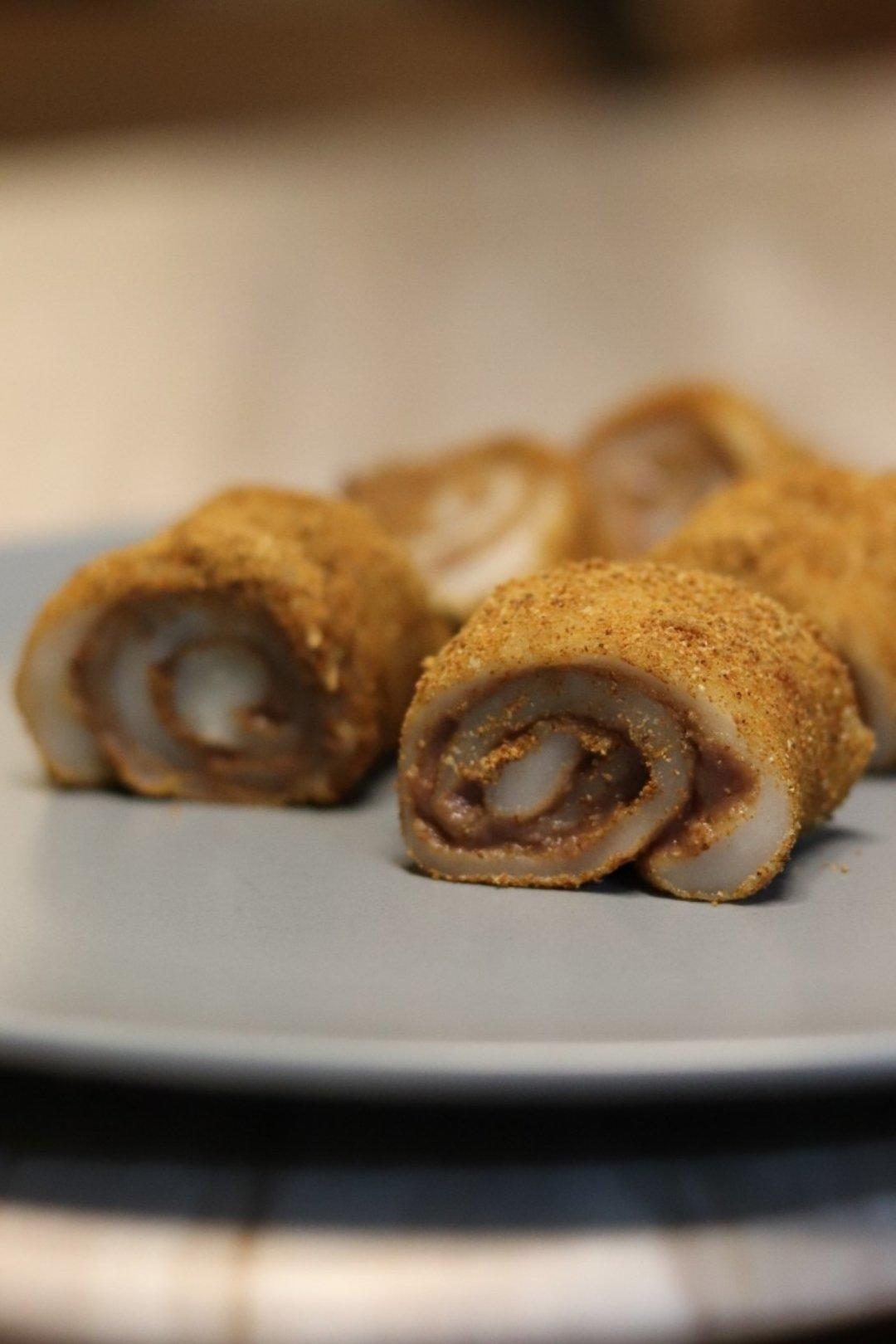 随性的超香黄豆粉驴打滚