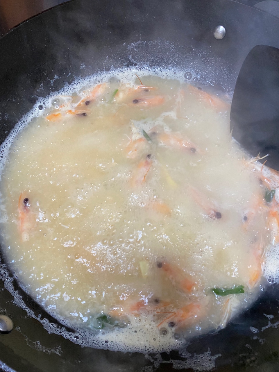 大虾白菜粉丝煲的做法 步骤7