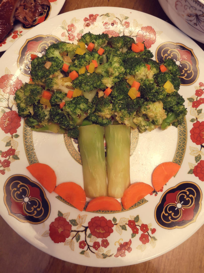 年夜菜之吉祥发财树（辣汁西兰花）