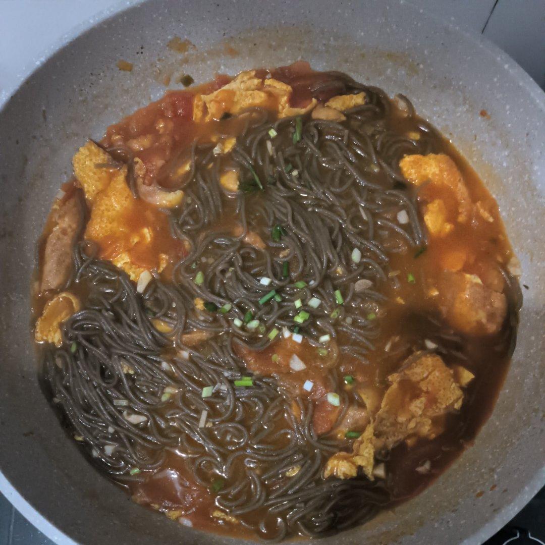 恨不得抱着锅舔的番茄鸡蛋面