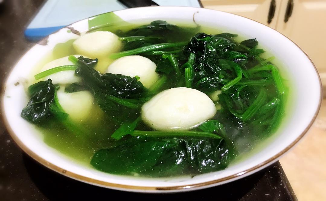 菠菜鱼丸汤