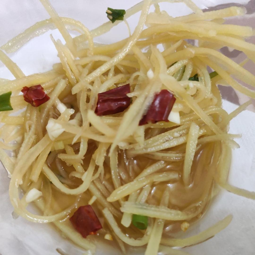 凉拌土豆丝