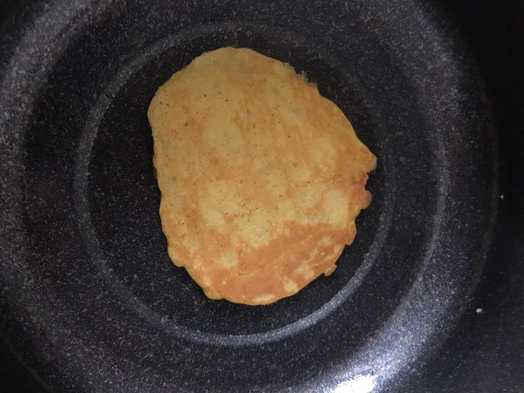 宝宝香蕉鸡蛋饼
