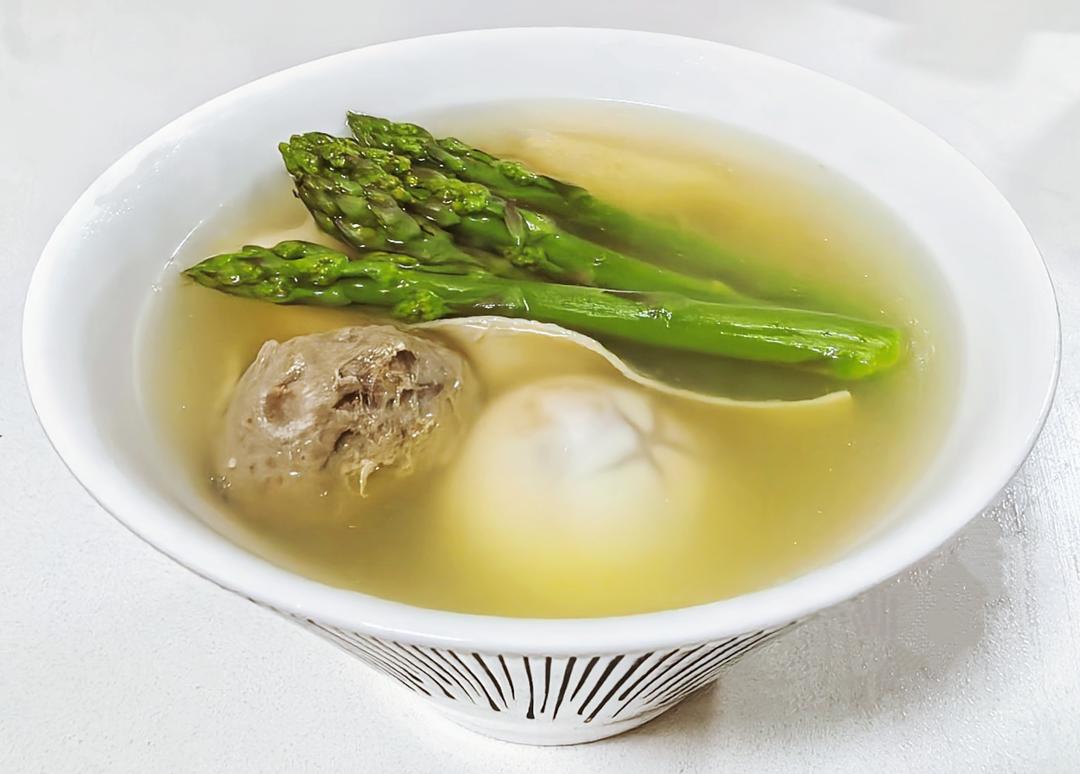 早餐•2026年4月8日