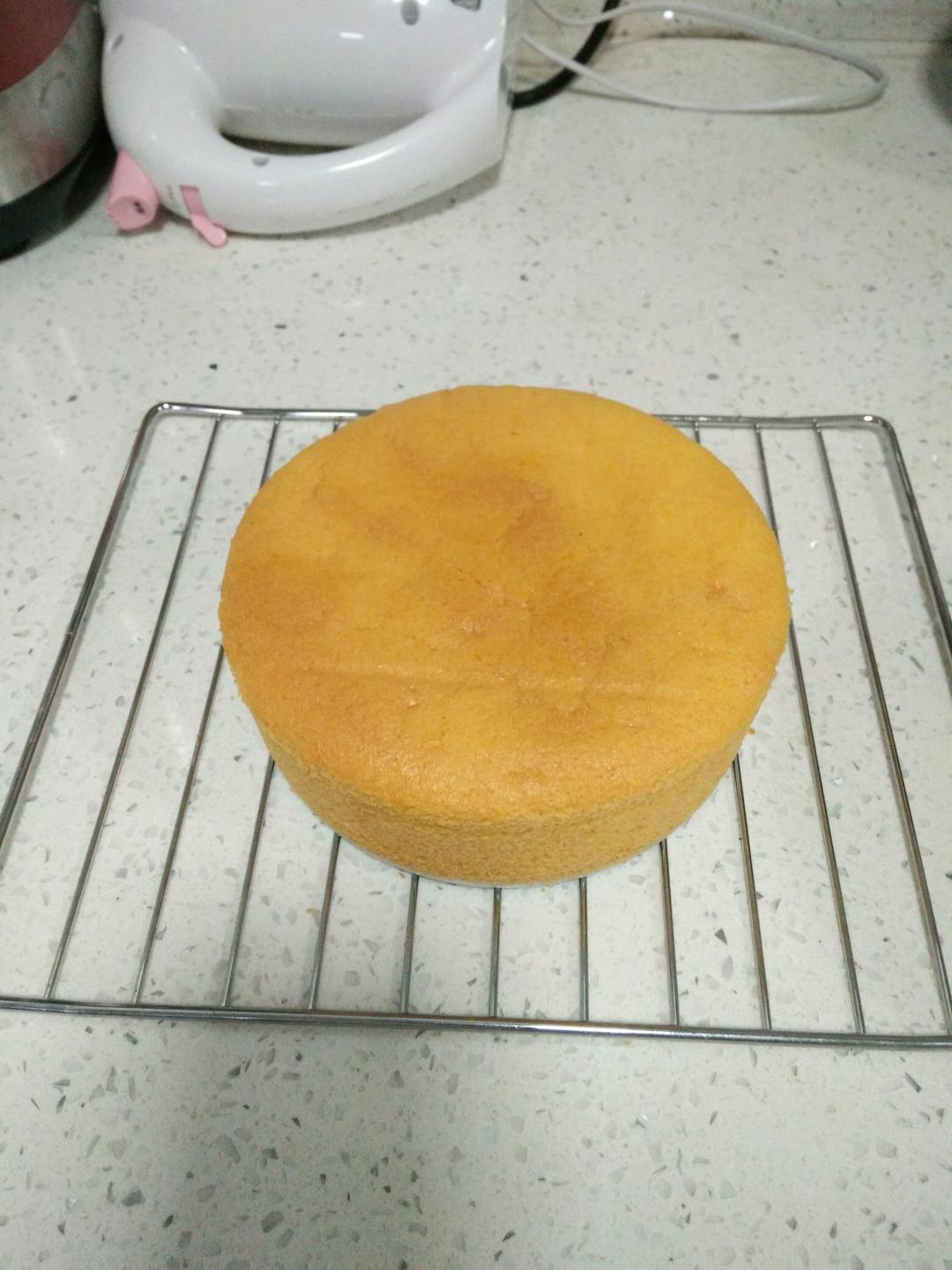 基础戚风（好记、适合奶油抹面、裱花的蛋糕体）