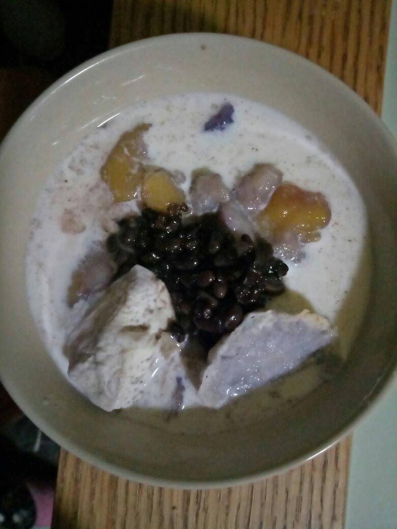 手工芋圆（完全不输鲜芋仙）