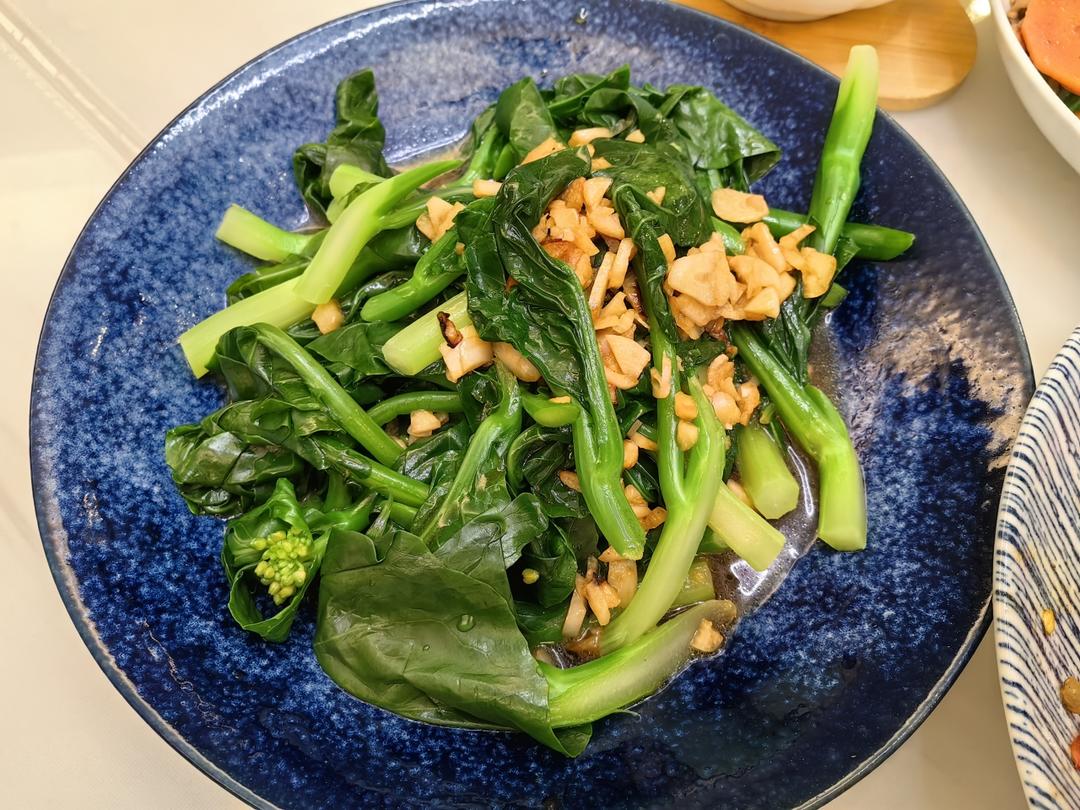 蚝油芥蓝，改刀后的比不改刀好吃百倍