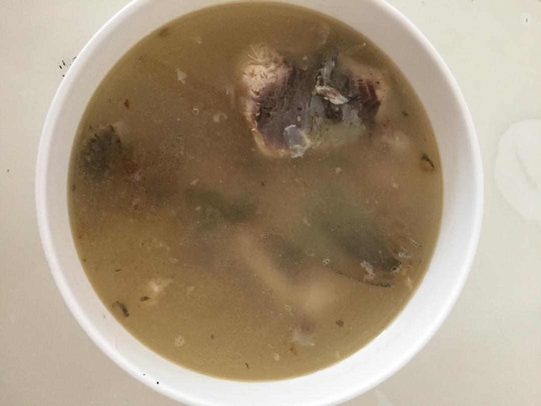 如何熬出奶白色鲜美鲫鱼汤