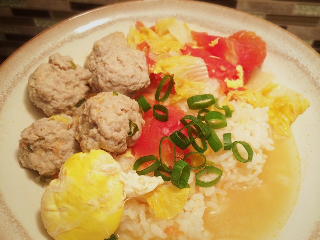 亲子番茄丸子盖饭