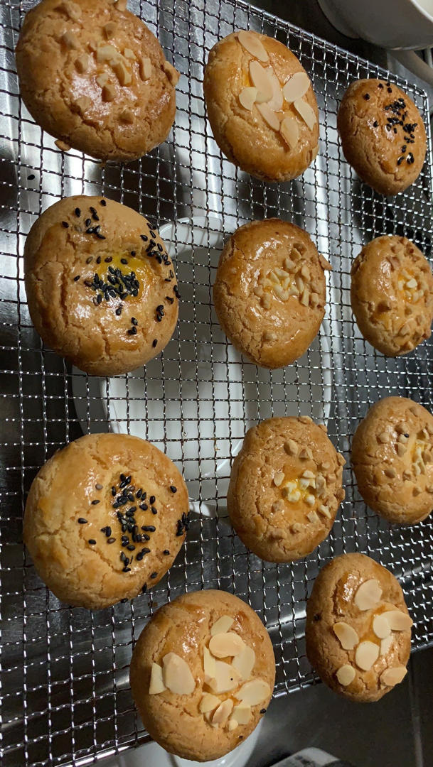 轻轻一按就碎掉的原味桃酥（不输猪油版）