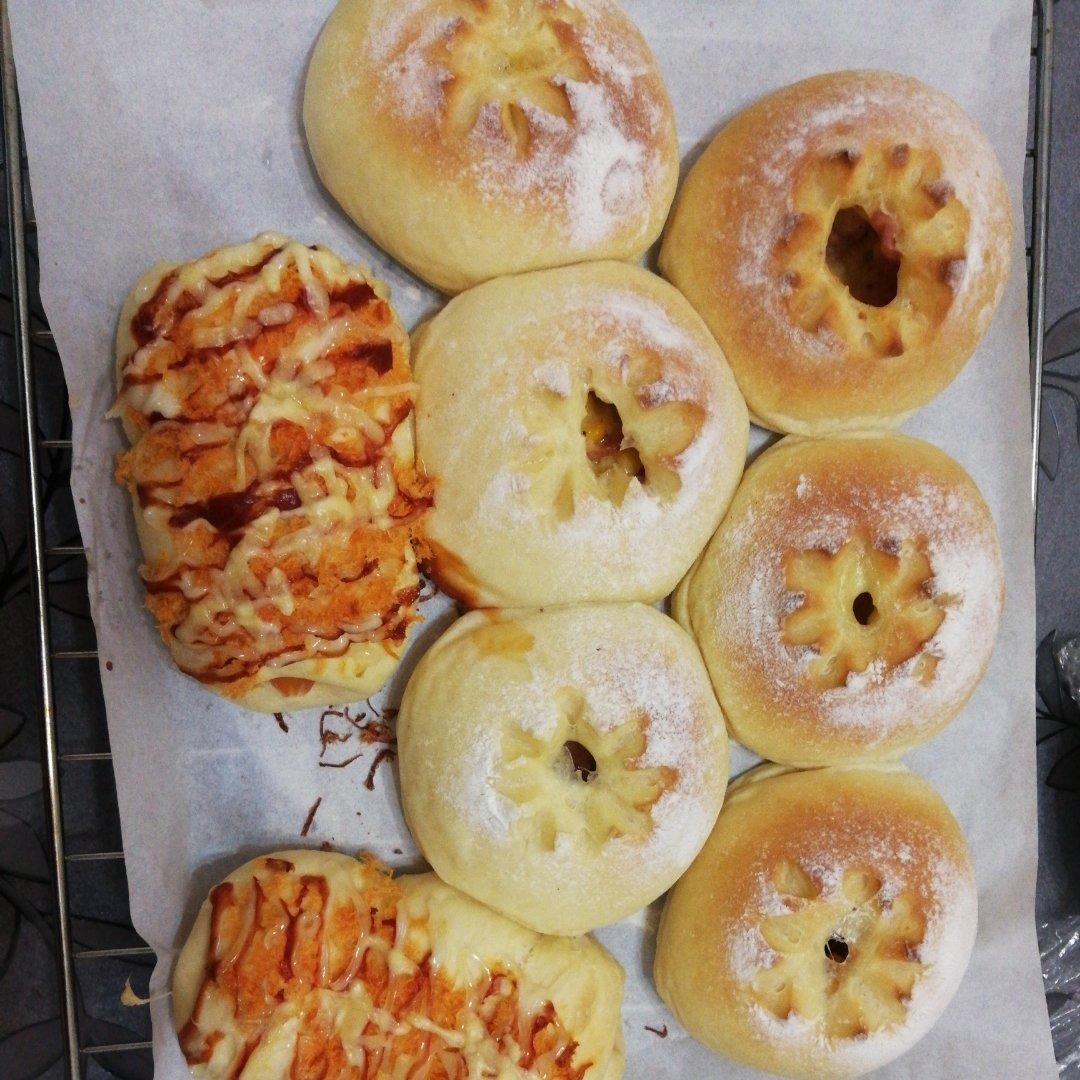 (超好吃的咸口面包）爆浆培根芝士面包