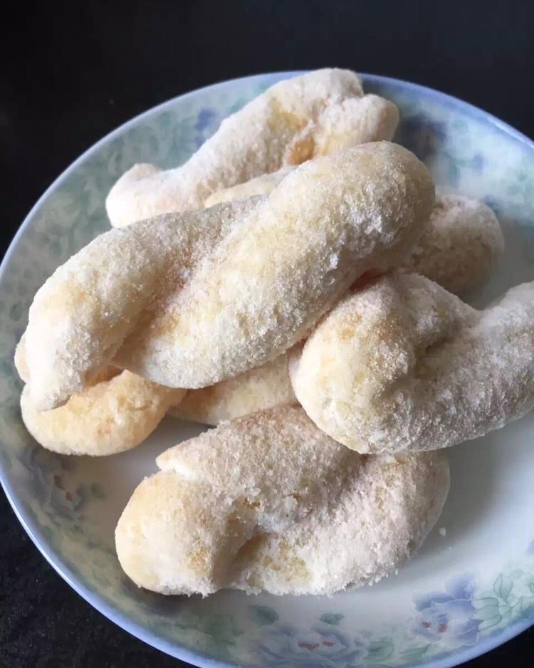 油条店里的好吃糖饺（超简便）