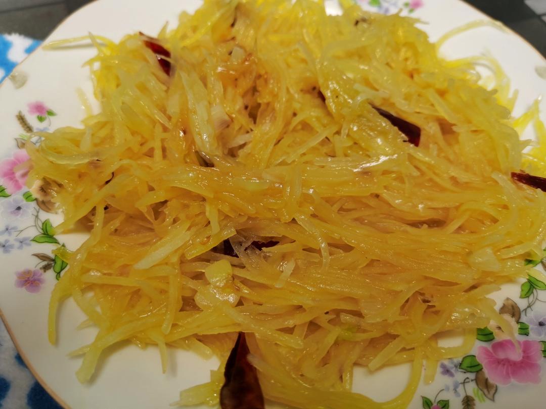 酸辣土豆丝的家常做法 超级下饭