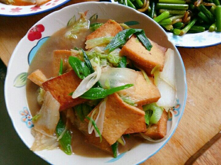 煎豆腐炒白菜